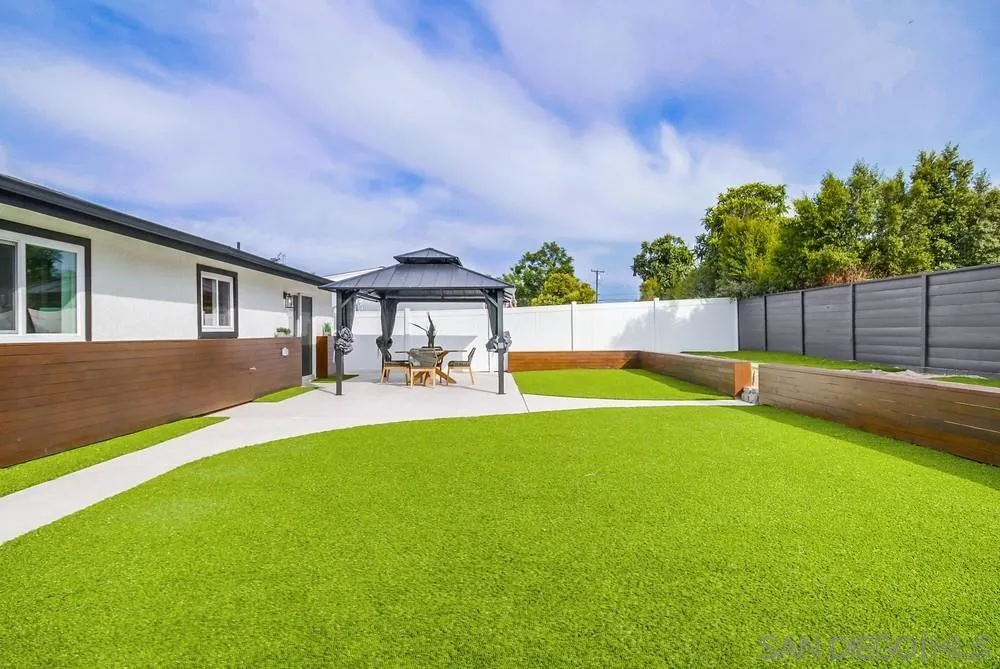 https://cdn.realtyfeed.com/cdn/127/250037547/da3a4f64e6ef11965866e835b52ebde8.webp