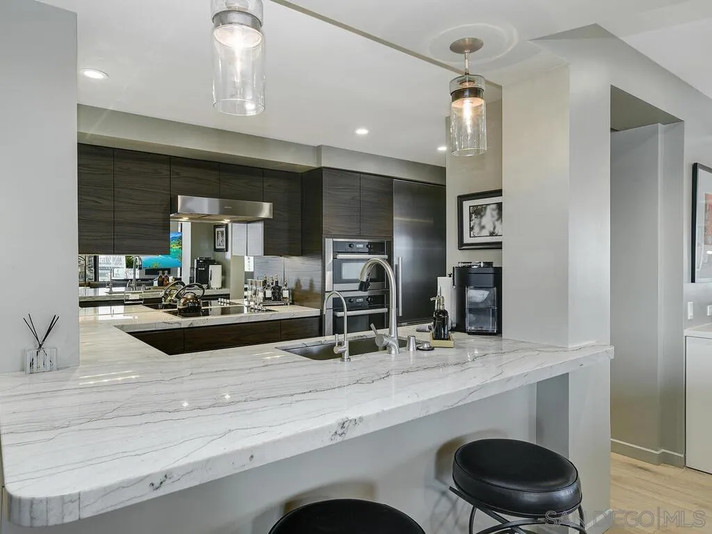 https://cdn.realtyfeed.com/cdn/127/250037548/42a24e6546fd830feb8127d3bacdd342.webp