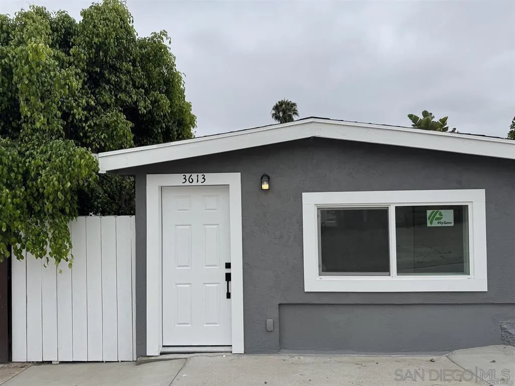 https://cdn.realtyfeed.com/cdn/127/250037551/4eb10f68e3a819c8cc52dacb83f585f8.webp