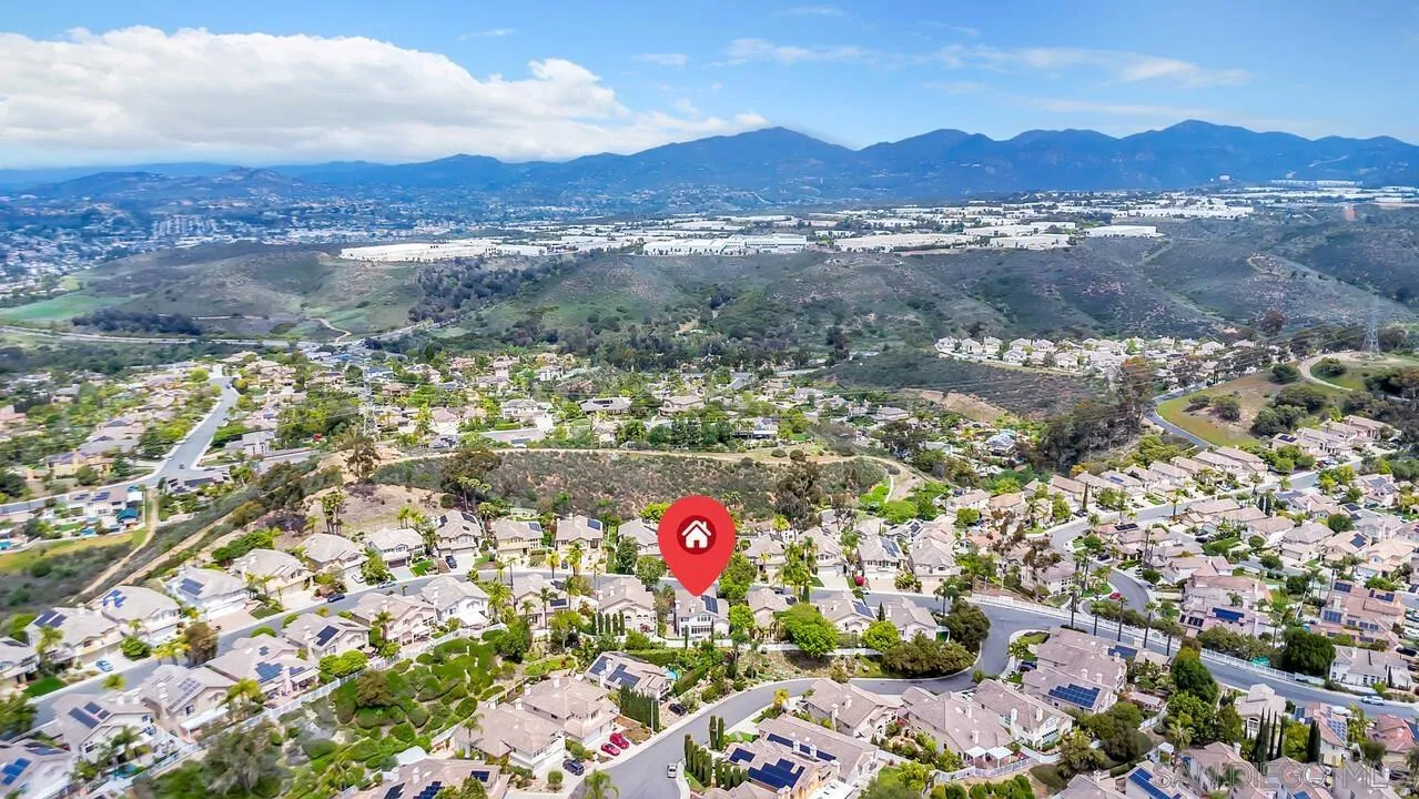 https://cdn.realtyfeed.com/cdn/127/250037552/745d04f695b756681660df317a01d7ec.webp