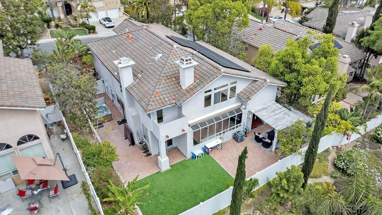 https://cdn.realtyfeed.com/cdn/127/250037552/dd3a9db860629245d166c937d2be14b8.webp