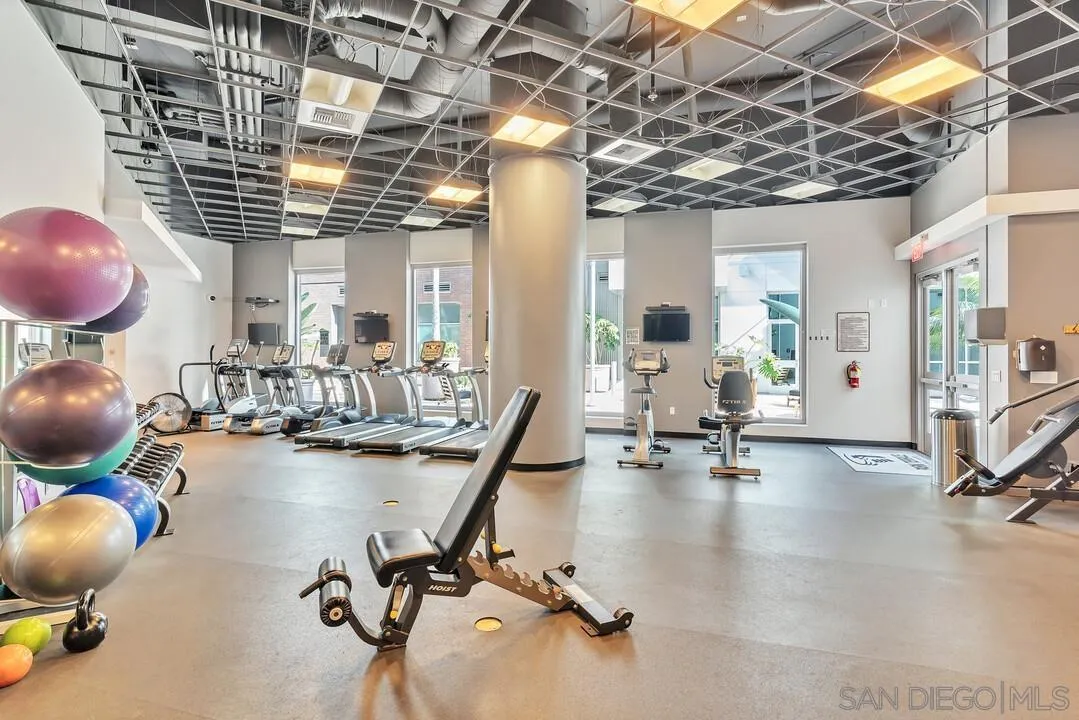 https://cdn.realtyfeed.com/cdn/127/250037558/8e623c1f12b79b41f015d6e0e629fe04.webp
