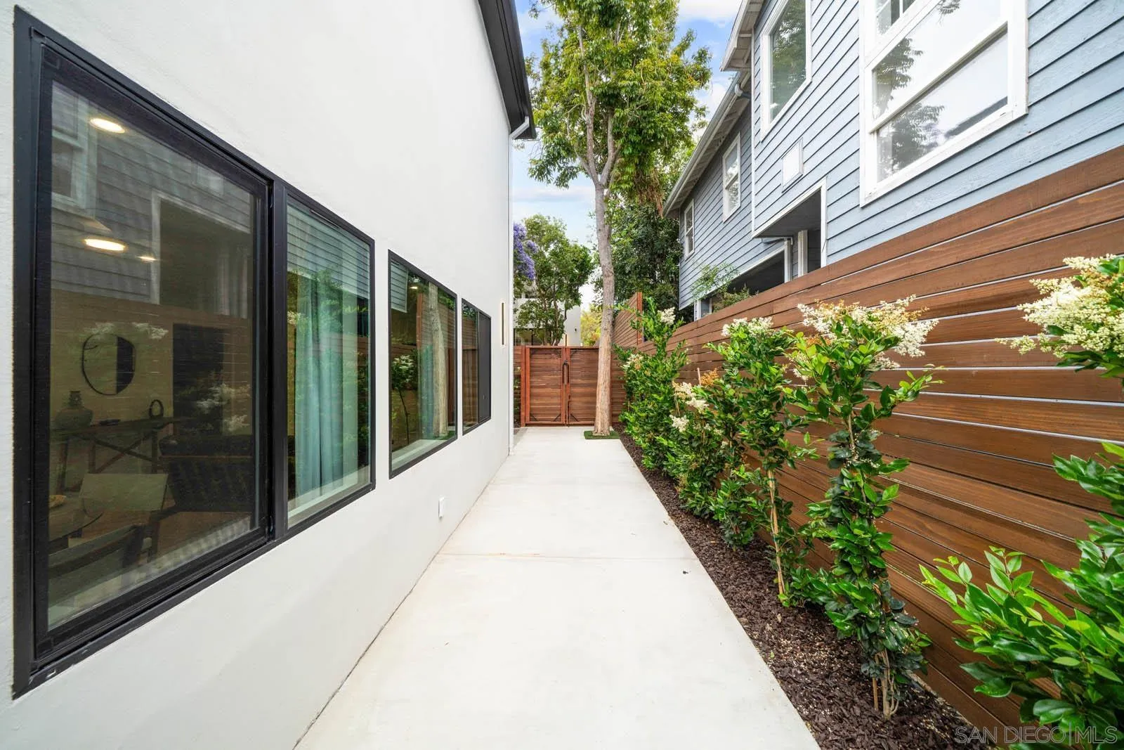 https://cdn.realtyfeed.com/cdn/127/250037561/5419966b71267e5f3060966bc9f46aa1.webp