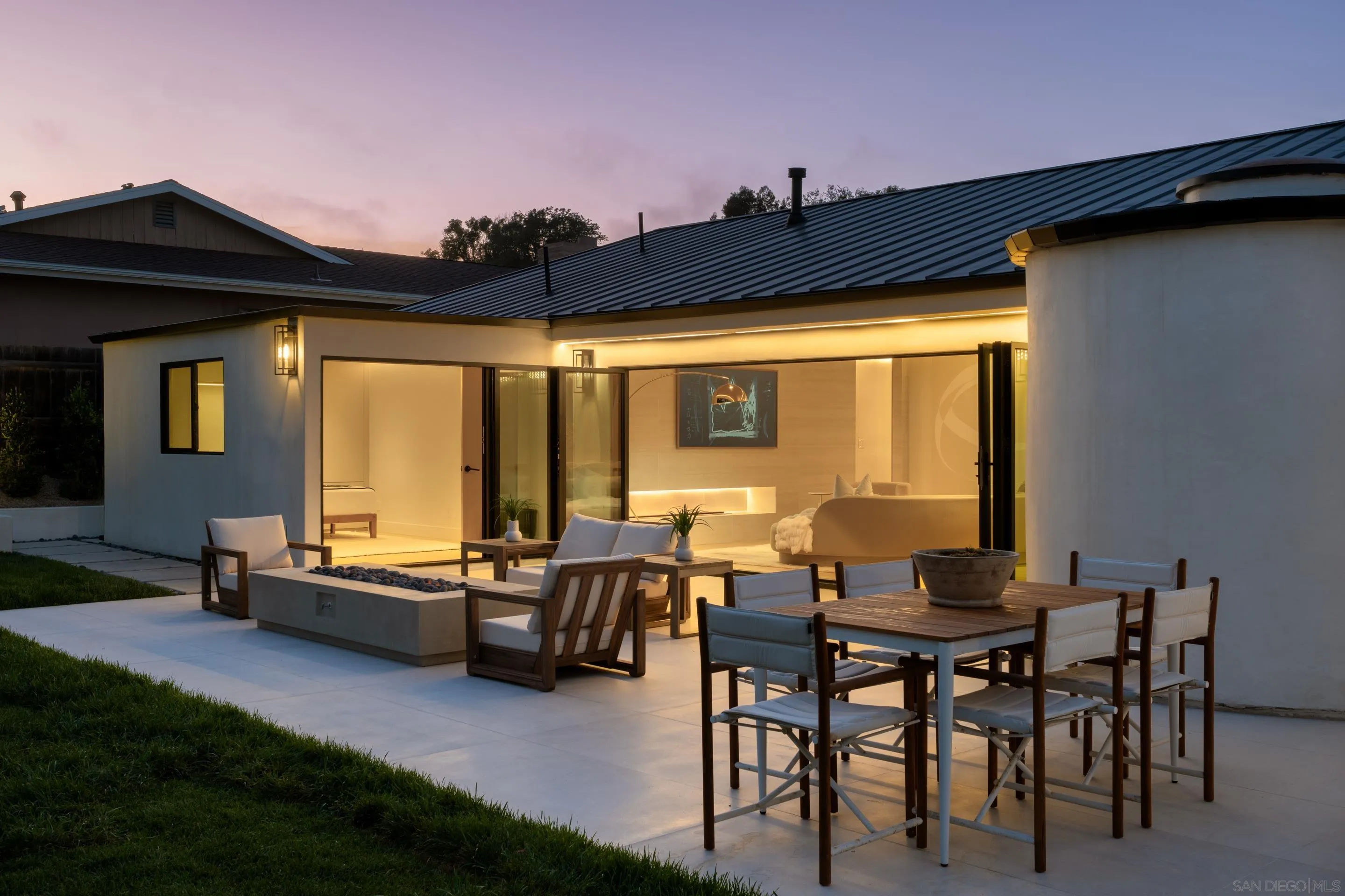 https://cdn.realtyfeed.com/cdn/127/250037564/3ce31084a7f9de3dfab0bf4db42bfd9a.webp