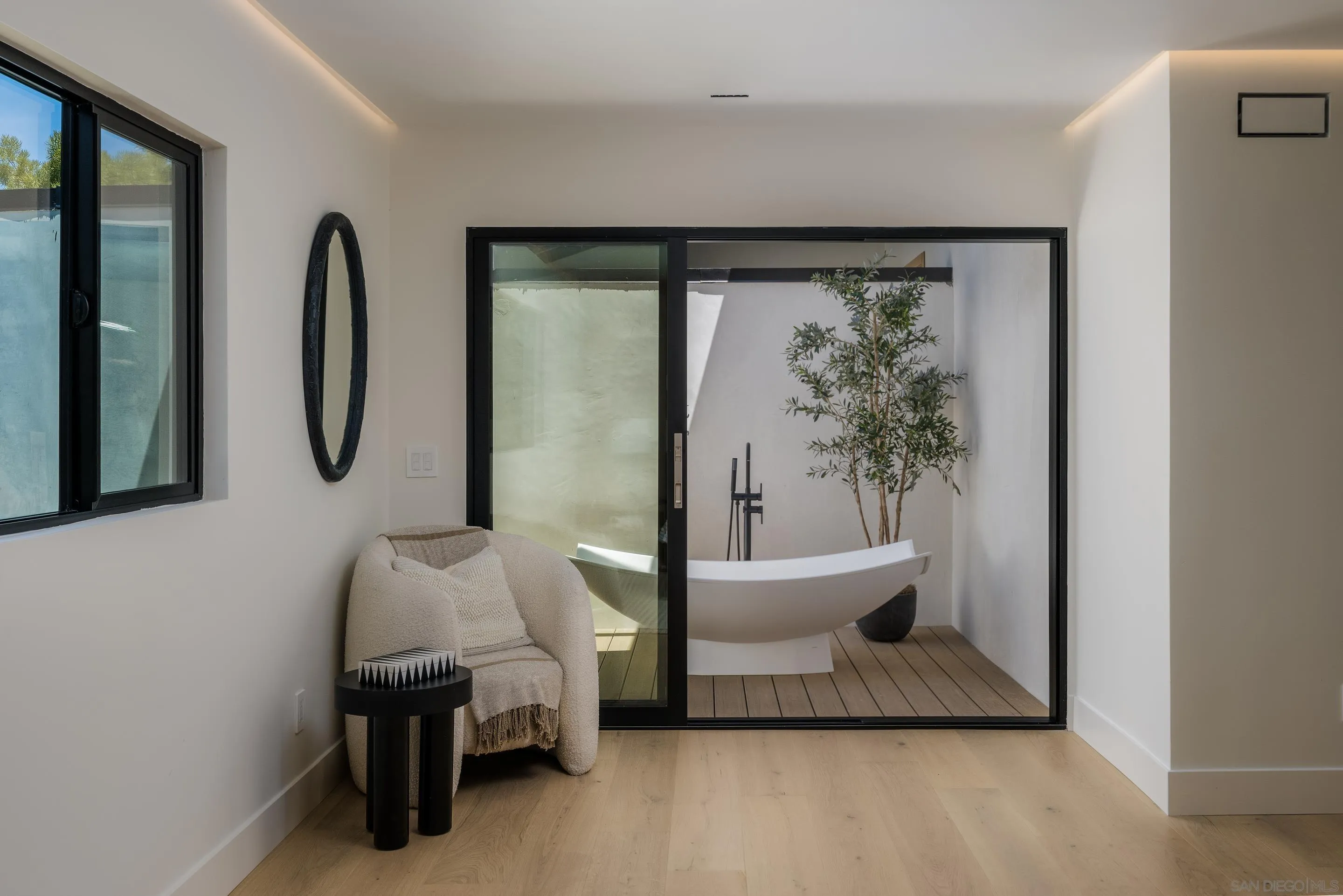https://cdn.realtyfeed.com/cdn/127/250037564/47d47ad0933870eb2a91977ccf857b1b.webp