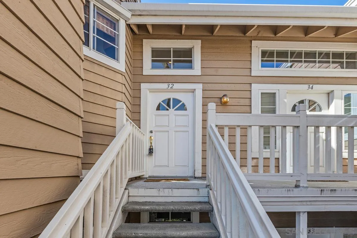 https://cdn.realtyfeed.com/cdn/127/250037565/bb23983a925f5b9177456678eb4dbd6e.webp