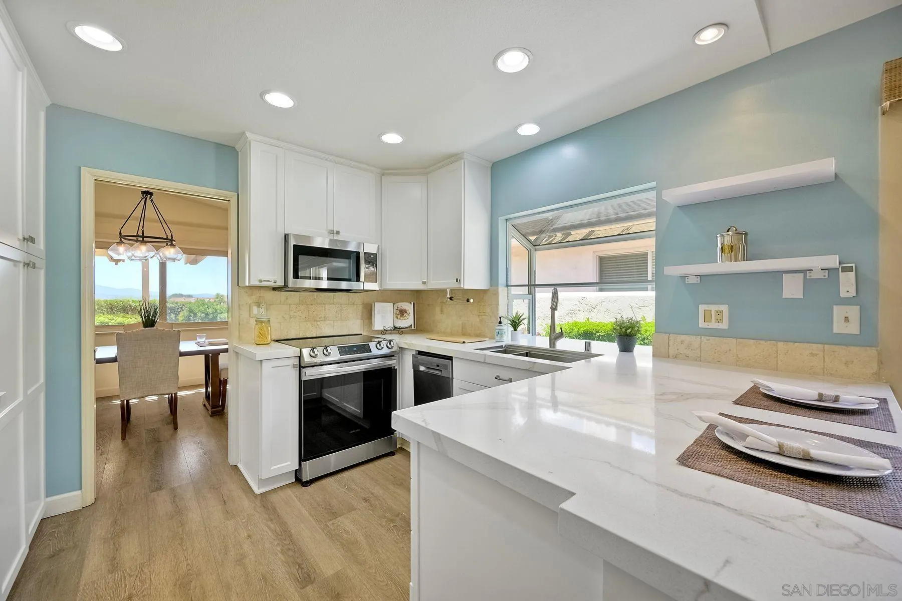 https://cdn.realtyfeed.com/cdn/127/250037568/583c0b0b8e755dd73a2c4d58d6adeb62.webp
