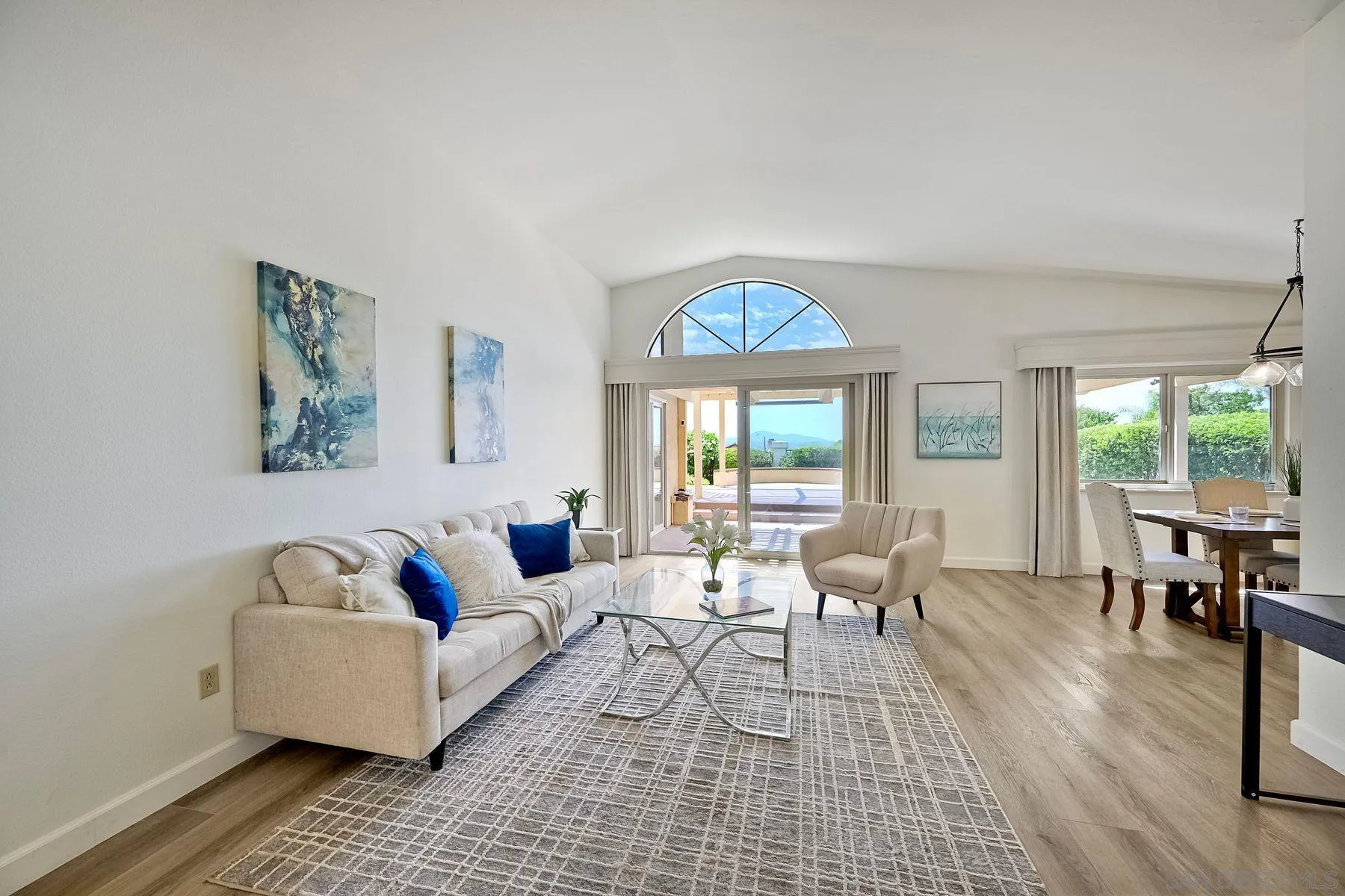 https://cdn.realtyfeed.com/cdn/127/250037568/65336487ee54ba03c70b94399d458149.webp