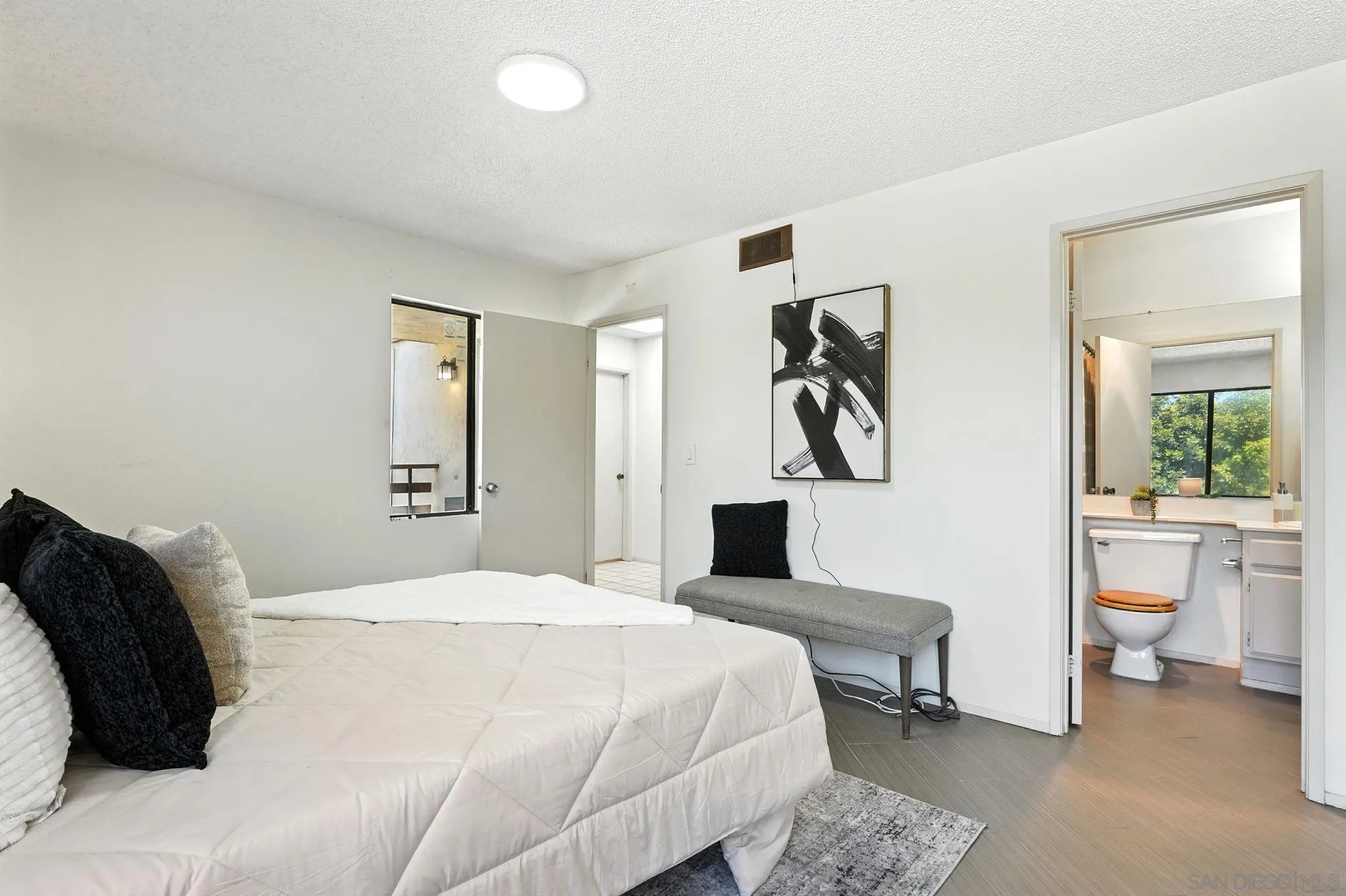 Photo #15: 250037577 Listing: Photo #15