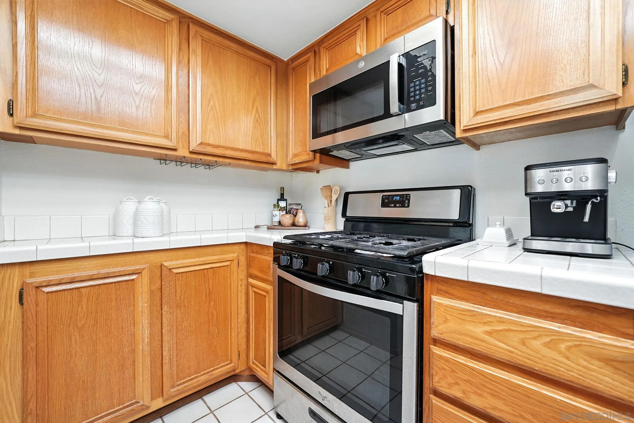 Photo #10: 250037577 Listing: Photo #10