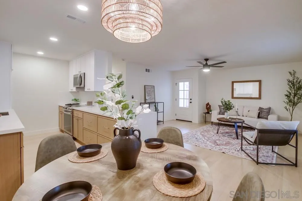 https://cdn.realtyfeed.com/cdn/127/250037578/84c3f2b66d78984489e9de36e57eae4b.webp