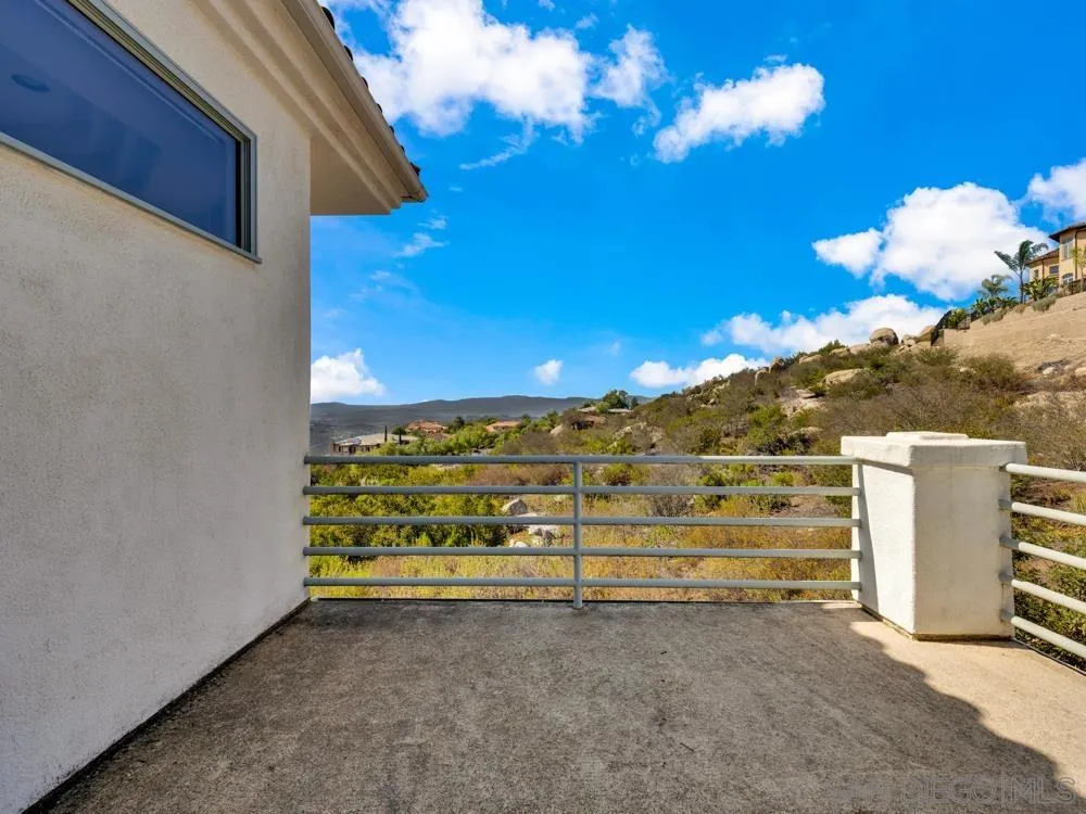 https://cdn.realtyfeed.com/cdn/127/250037581/86c8d35b3ffa0430a05458a17a43e6e0.webp