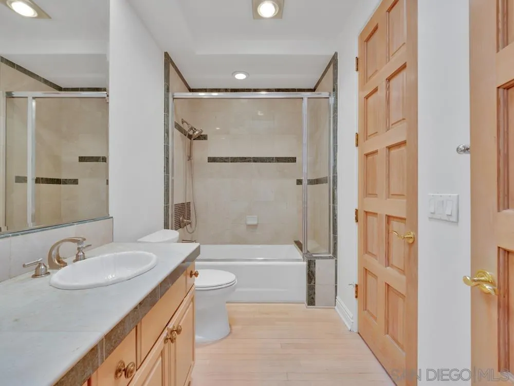 https://cdn.realtyfeed.com/cdn/127/250037581/ad300f8bf3344aec1b8056597cdd68e1.webp