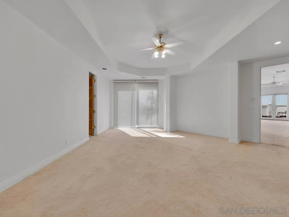 https://cdn.realtyfeed.com/cdn/127/250037581/e8a4b3a28ef44f6036059fb48697a9a1.webp