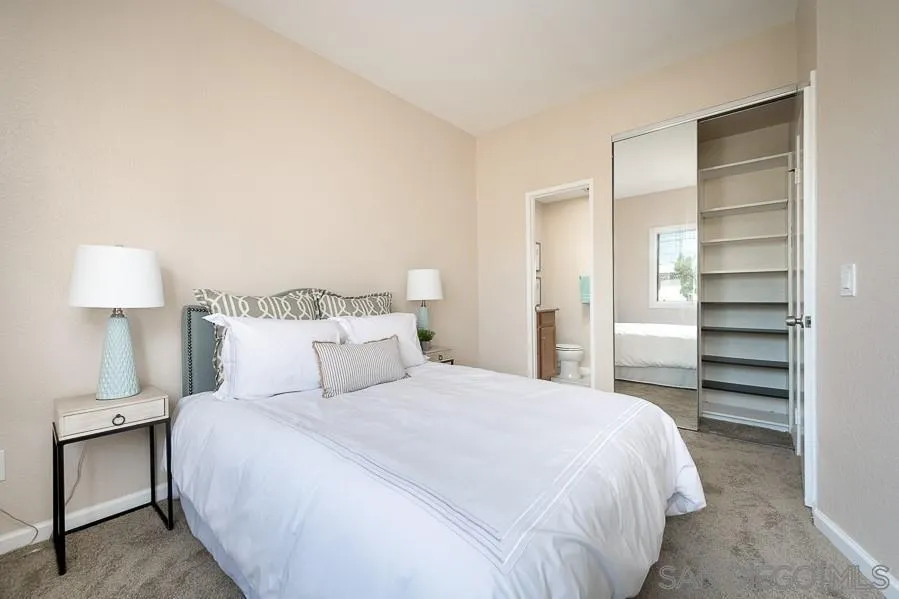 https://cdn.realtyfeed.com/cdn/127/250037585/d2523b2549386c76b453cb5575bbe508.webp