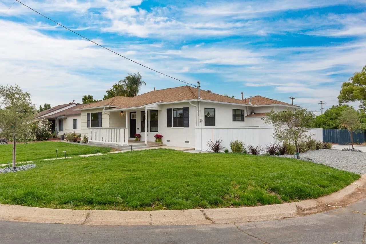 https://cdn.realtyfeed.com/cdn/127/250037586/f241949878b5d8daf0b4d07e8cc1a3ef.webp