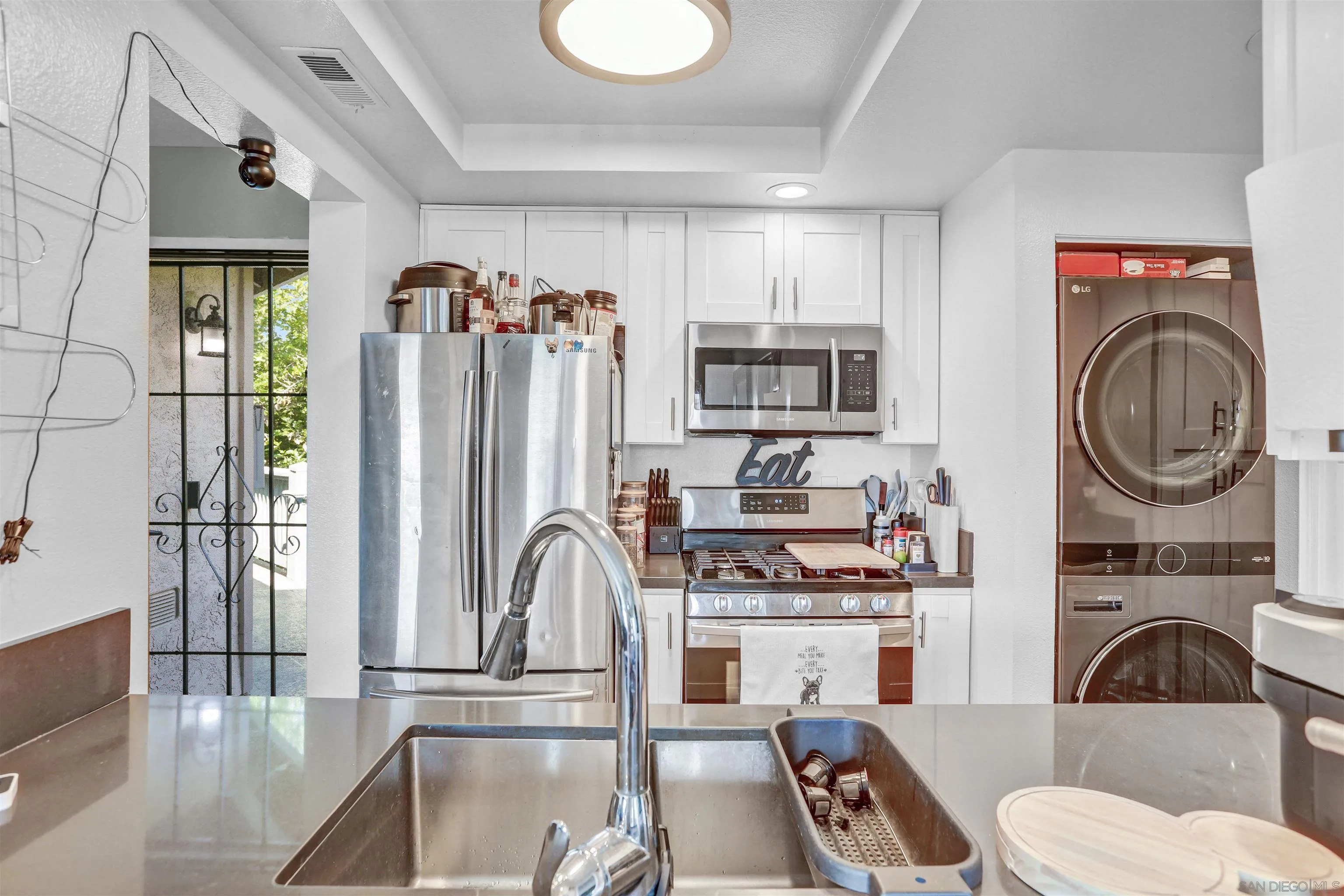 https://cdn.realtyfeed.com/cdn/127/250037589/26663cf26c1a0aaa056df7bbf1a86c1c.webp