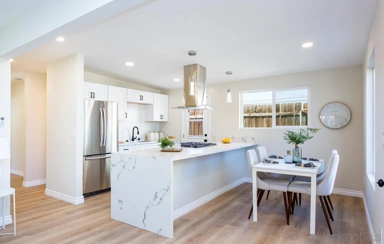 https://cdn.realtyfeed.com/cdn/127/250037590/5c69e712ca51c63b50044ed5a5a23ed8.webp