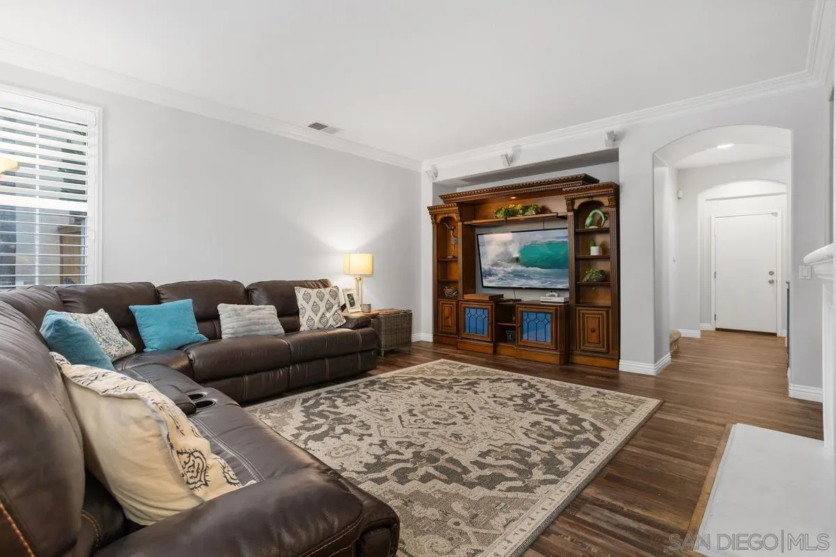 https://cdn.realtyfeed.com/cdn/127/250037592/37068e1302db271ab72a8211471ccc14.webp