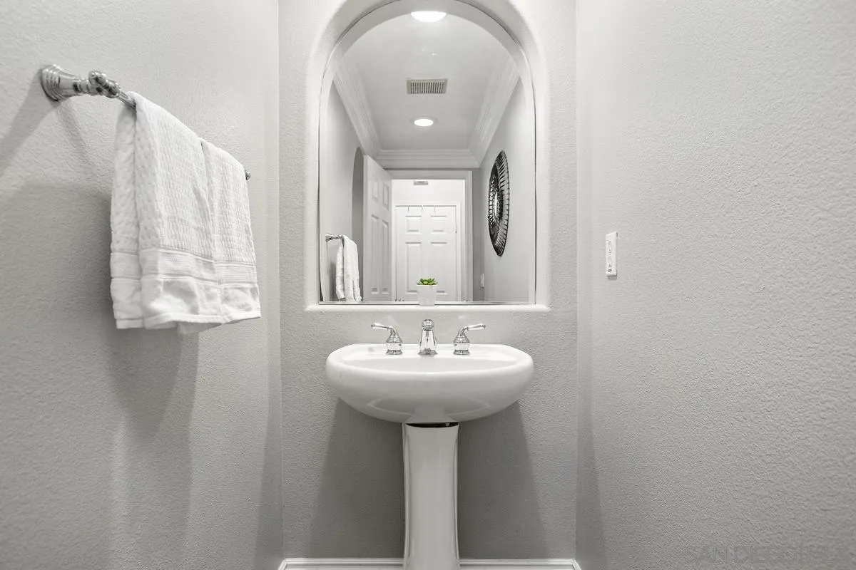 https://cdn.realtyfeed.com/cdn/127/250037592/75f202b20db016b429ad665e5242adb5.webp