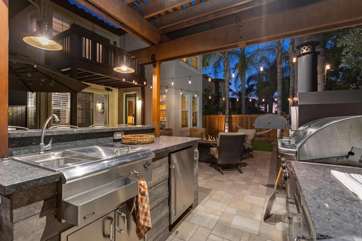 https://cdn.realtyfeed.com/cdn/127/250037592/9b2973205bc75a1ffd1925d315b8f12c.webp