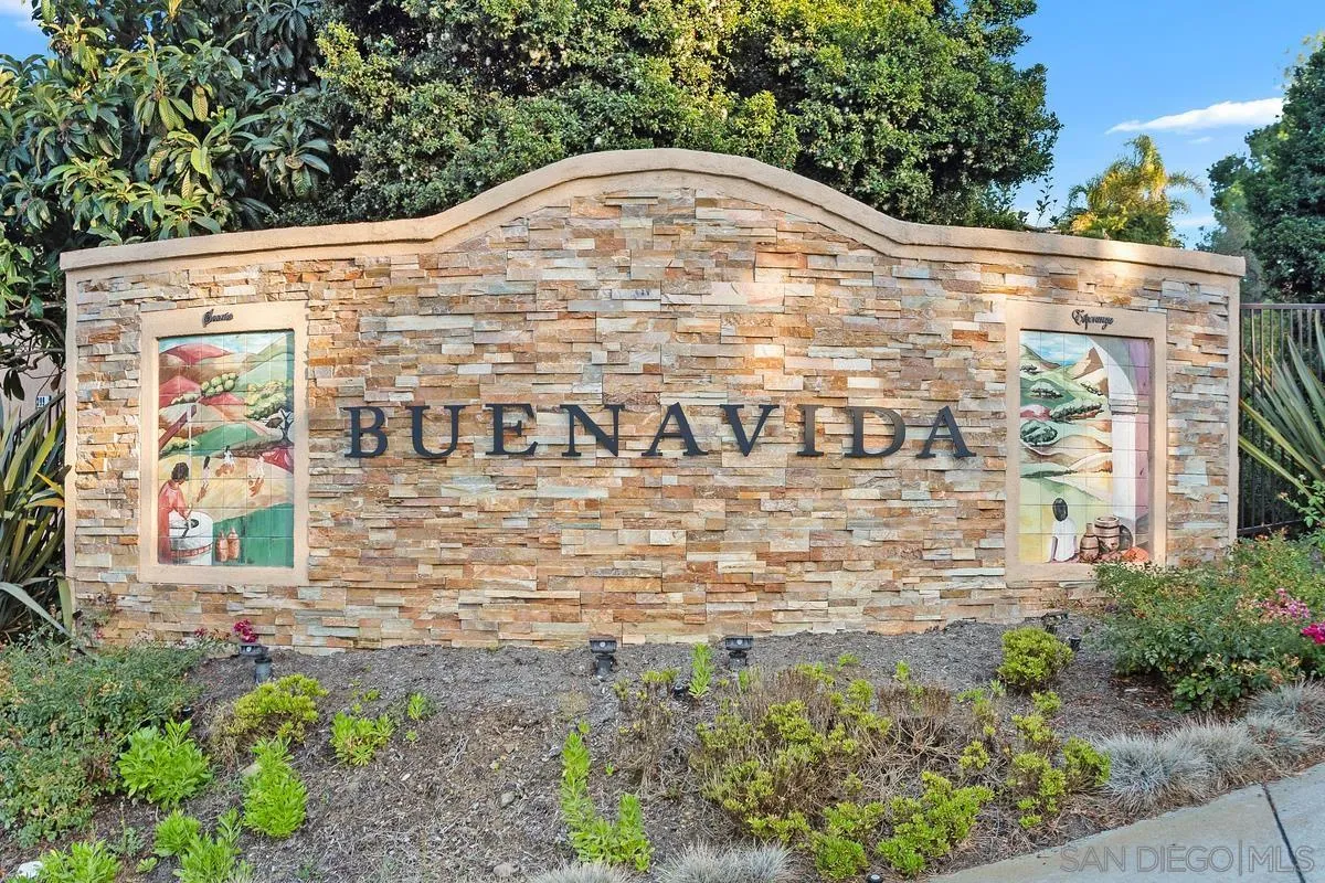 https://cdn.realtyfeed.com/cdn/127/250037592/c6d9c1348604c6ce9aac1801b98030b4.webp