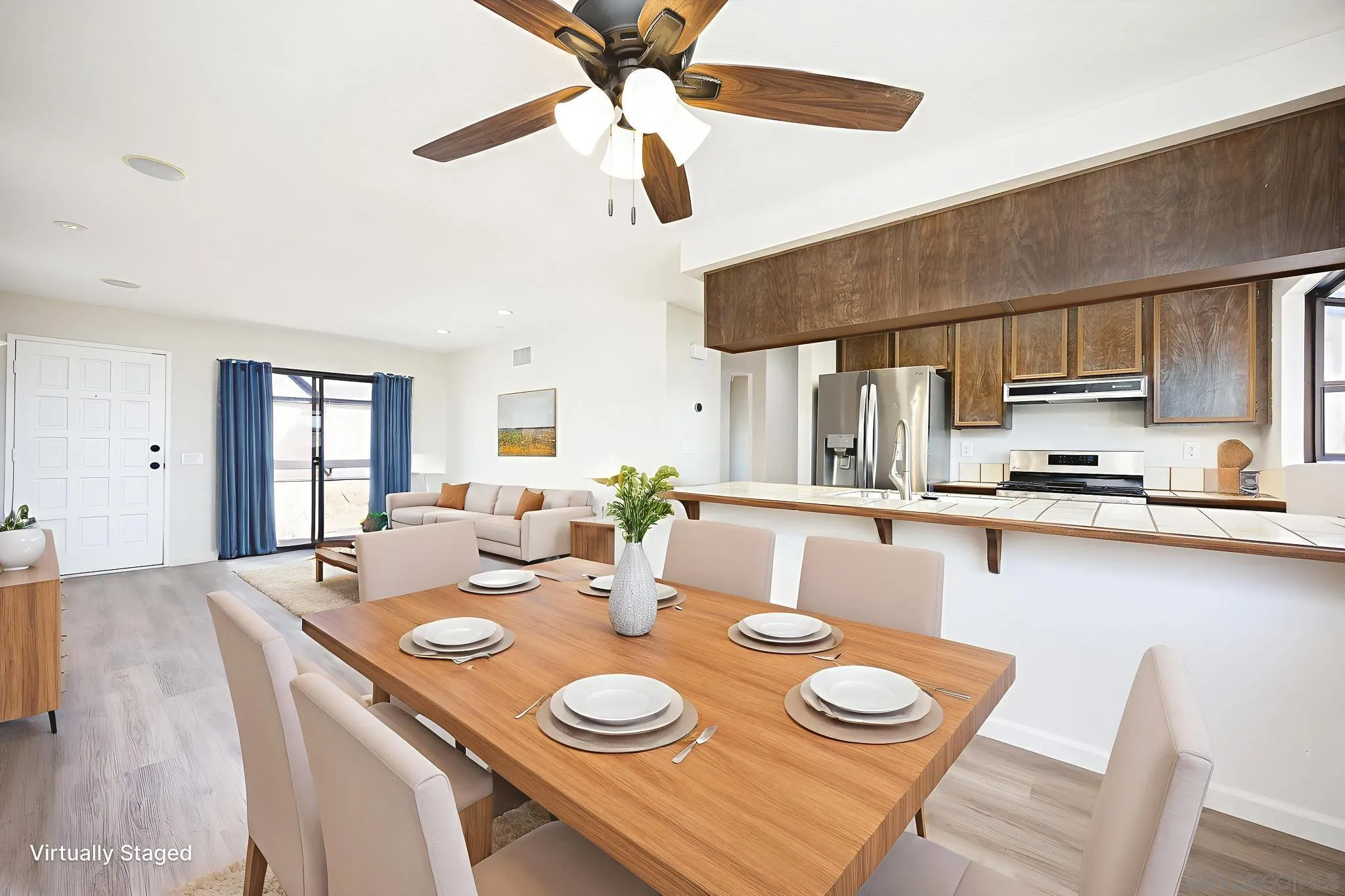 https://cdn.realtyfeed.com/cdn/127/250037593/23c66565ebfd00fb8ddc55dd477278e4.webp