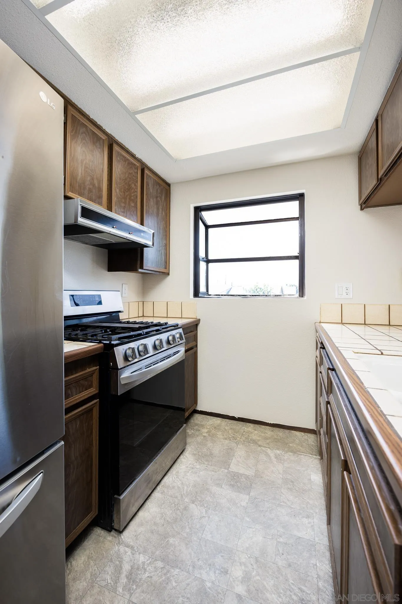 https://cdn.realtyfeed.com/cdn/127/250037593/694fcf53ed4849b832fbcf174211a173.webp