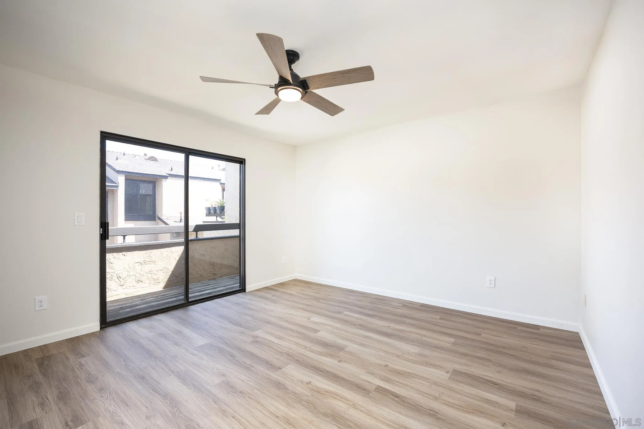 https://cdn.realtyfeed.com/cdn/127/250037593/b4f4a256256623ec2dace446ac59c16d.webp
