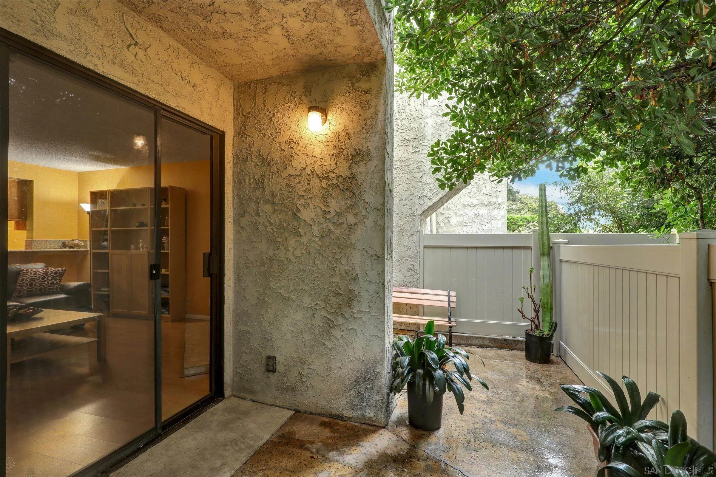 https://cdn.realtyfeed.com/cdn/127/250037594/b661f5d464d6a0ef7028269d7a89ac80.webp