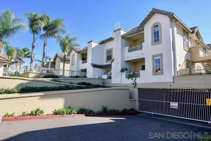 https://cdn.realtyfeed.com/cdn/127/250037597/26fa440dc752479cfc59f1b70c02acd7.webp