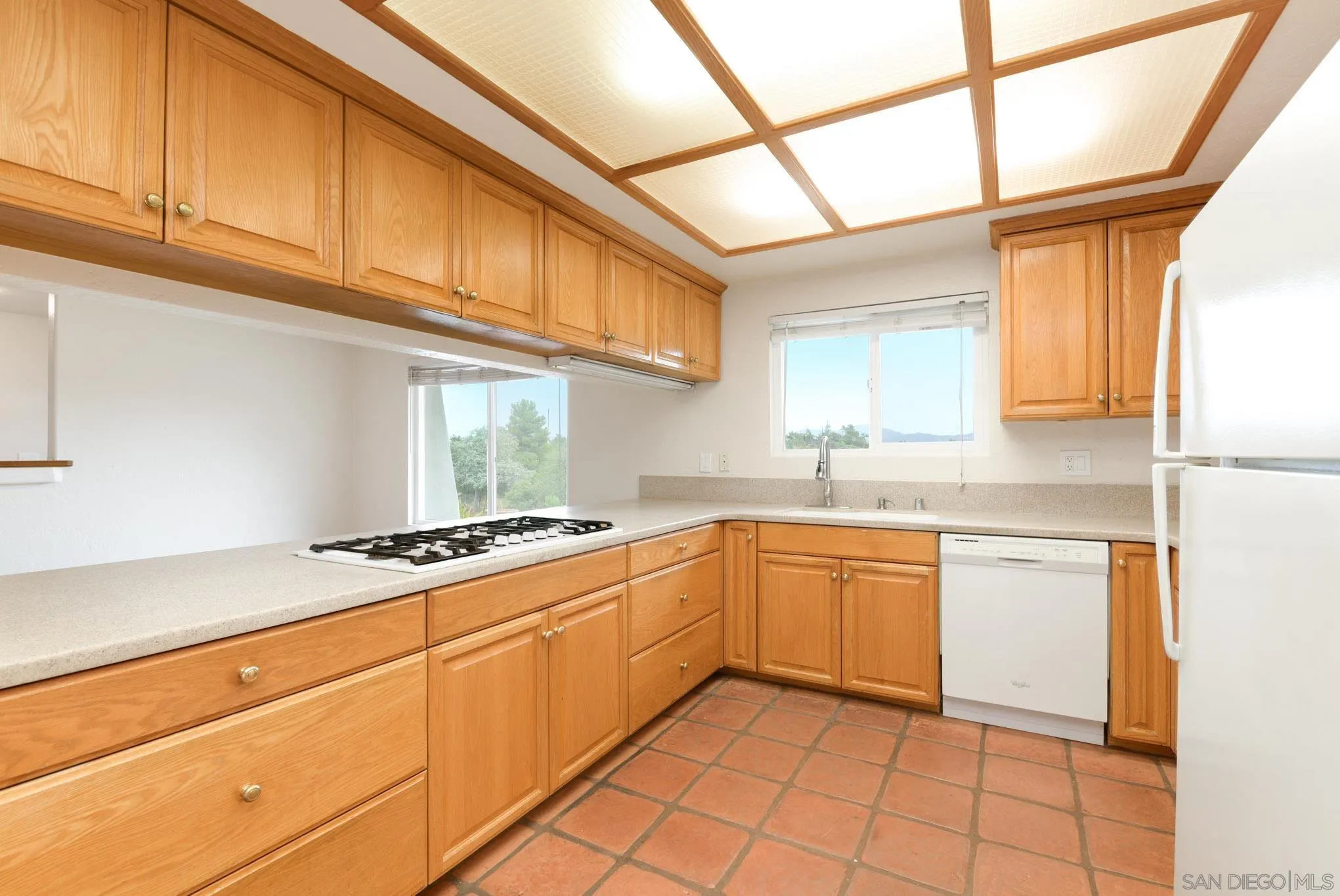https://cdn.realtyfeed.com/cdn/127/250037599/414610b4ba6ffbf01163d9fb48060e60.webp