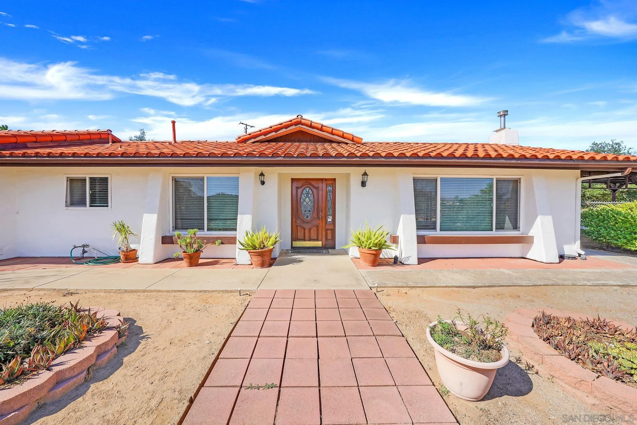 https://cdn.realtyfeed.com/cdn/127/250037599/dff82e6b35e860df17600ce81a1eb445.webp