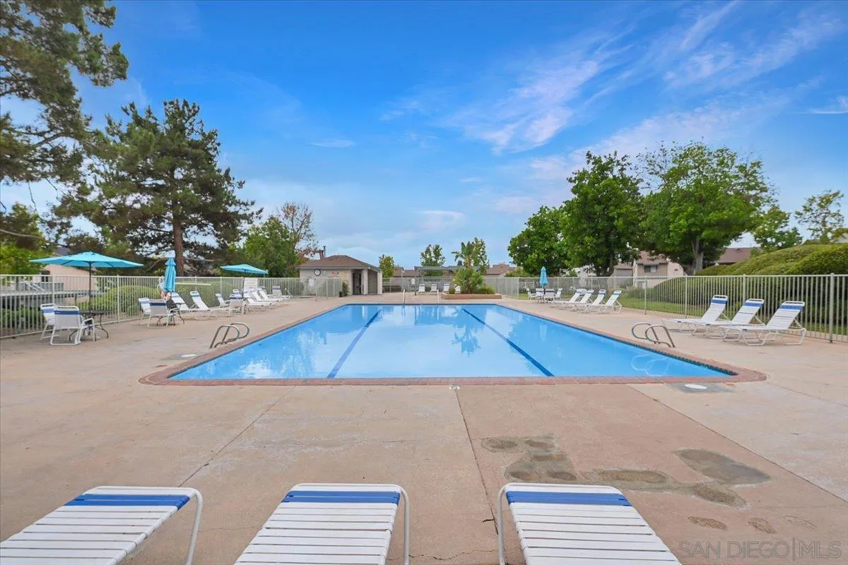 https://cdn.realtyfeed.com/cdn/127/250037603/71aad077c8405c5f7497a568103d0e4b.webp