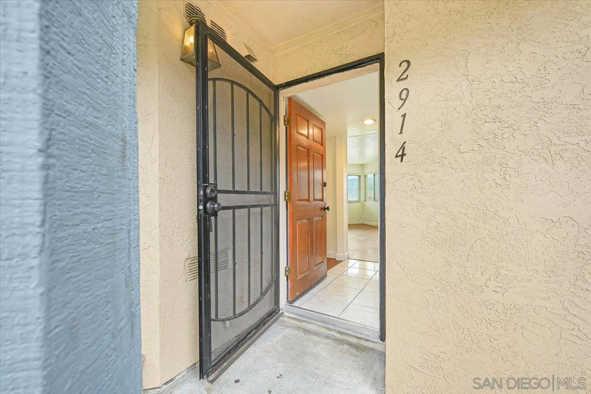 https://cdn.realtyfeed.com/cdn/127/250037603/f17366dc23b68026e3bc6b2b1b55dd14.webp