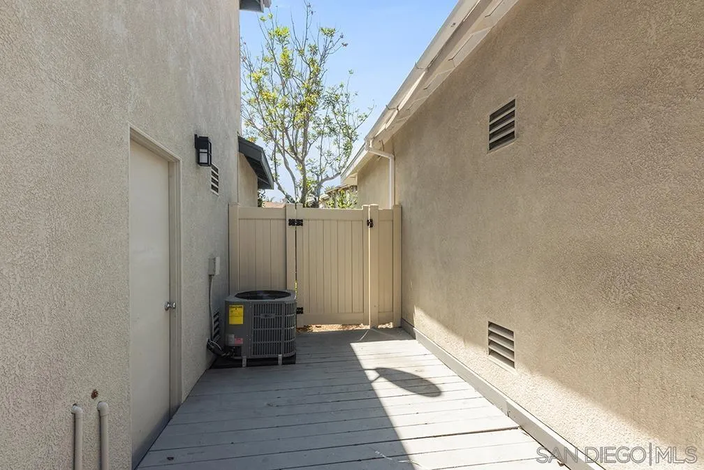https://cdn.realtyfeed.com/cdn/127/250037605/a3fb6f92c73042d0ad0caad2e059d4f6.webp