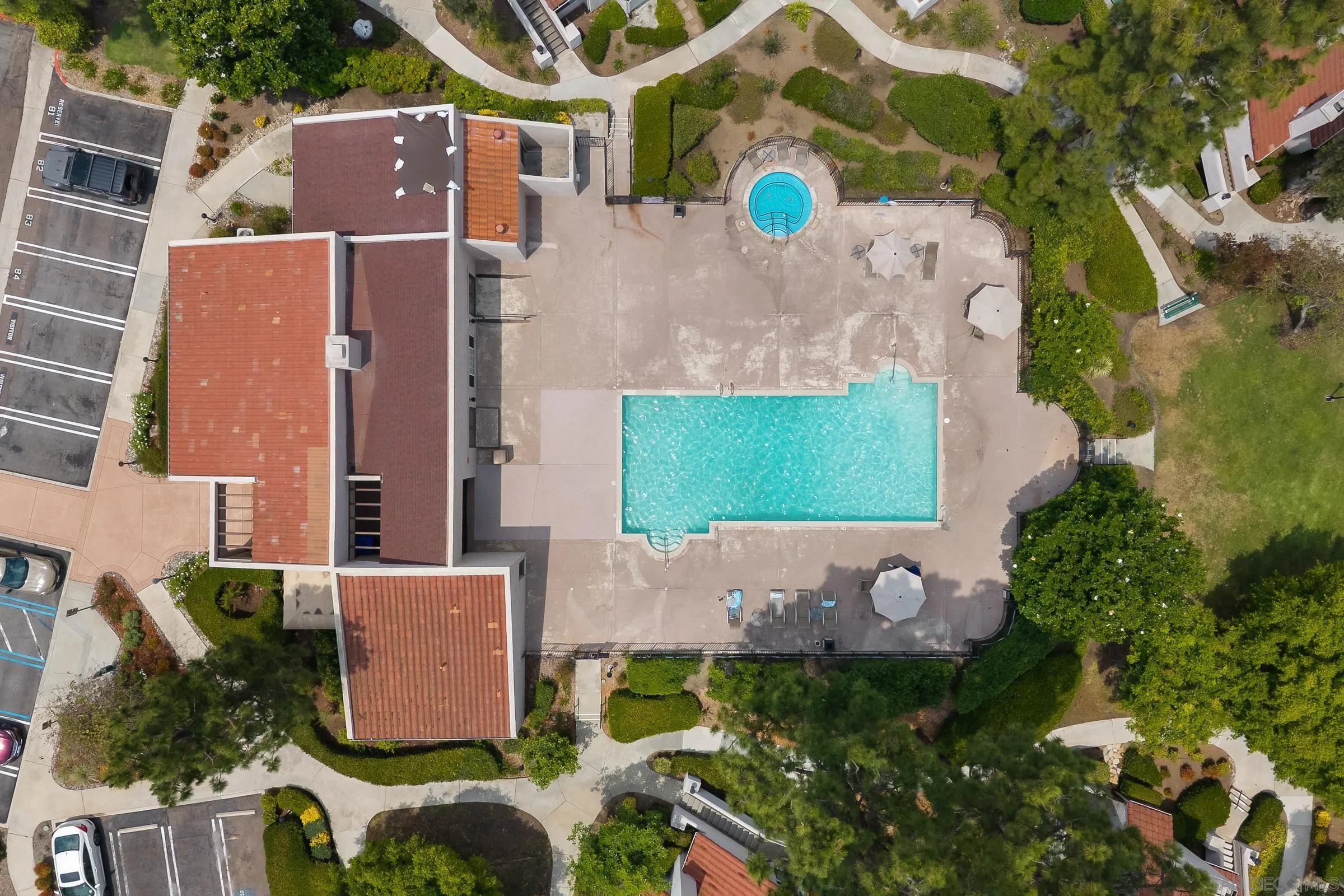 https://cdn.realtyfeed.com/cdn/127/250037606/48851680f890e02cd5f5ce8292a5e985.webp
