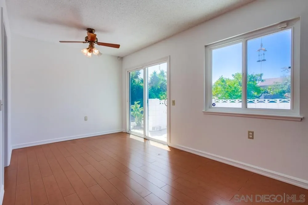 https://cdn.realtyfeed.com/cdn/127/250037612/4be7c7e595a0ca4b61d3d9bc047113a7.webp