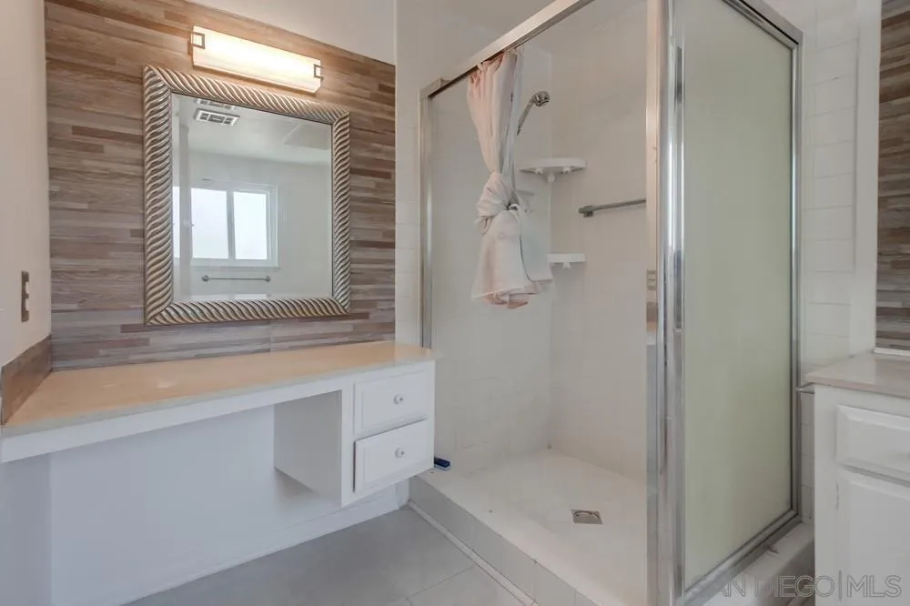 https://cdn.realtyfeed.com/cdn/127/250037612/885dc6ab209f269f4f6bc22d2af45acb.webp