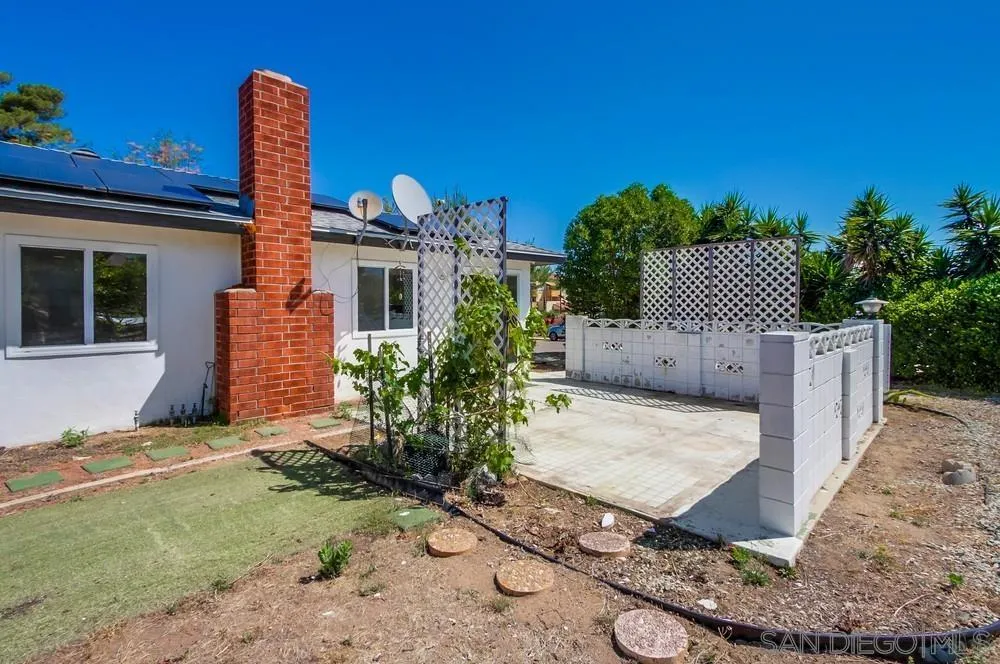 https://cdn.realtyfeed.com/cdn/127/250037612/b1ec1af1c975c144e5dfe6dedd55d264.webp