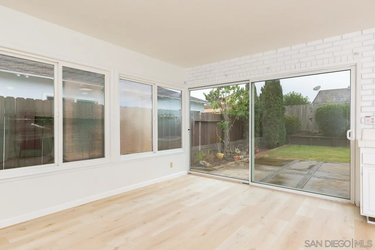 https://cdn.realtyfeed.com/cdn/127/250037613/0eb3270c2f5bd5dd61eb565b37548d6a.webp