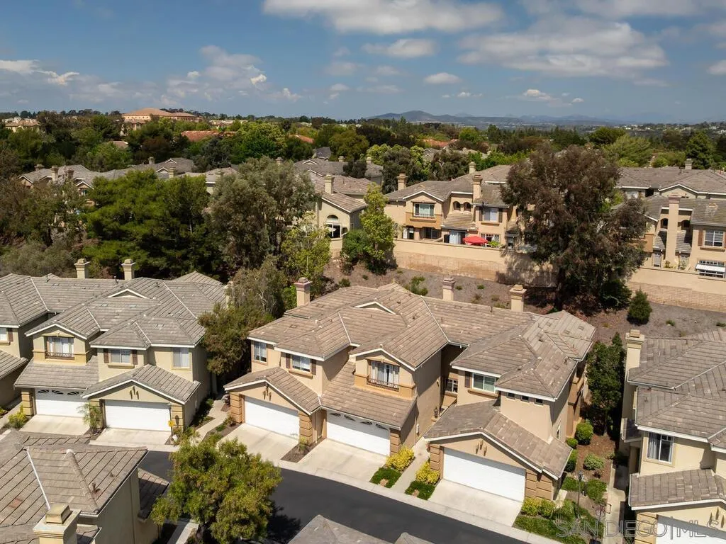 https://cdn.realtyfeed.com/cdn/127/250037614/88ea114f59b0d65377c63ff4a4026feb.webp
