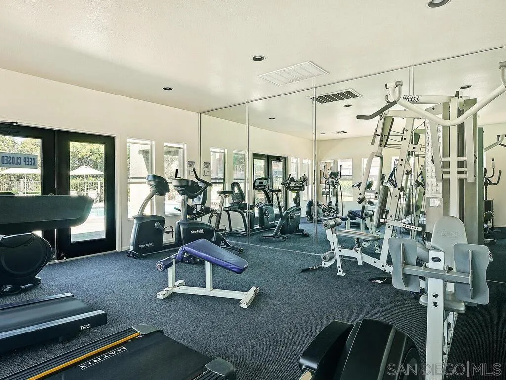 https://cdn.realtyfeed.com/cdn/127/250037614/91a29f8df049906f8d62e8e5f2e191e6.webp