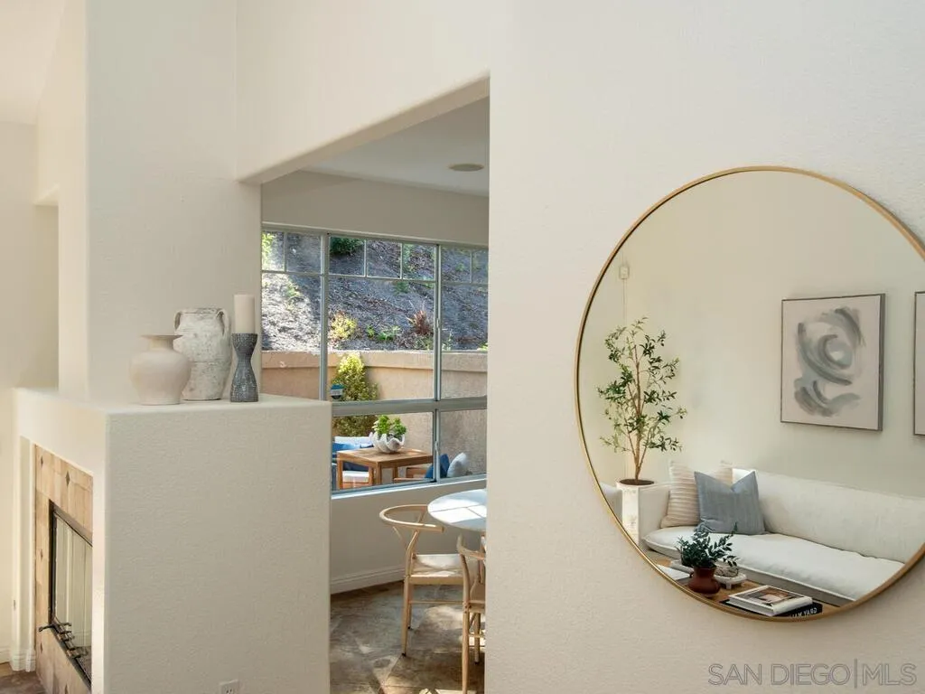 https://cdn.realtyfeed.com/cdn/127/250037614/ca02e9d36eb323798fec543aa872a4db.webp