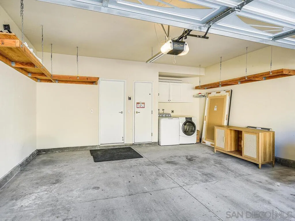 https://cdn.realtyfeed.com/cdn/127/250037614/d3bbfad2b4bb34afa638588e83c4c2c6.webp
