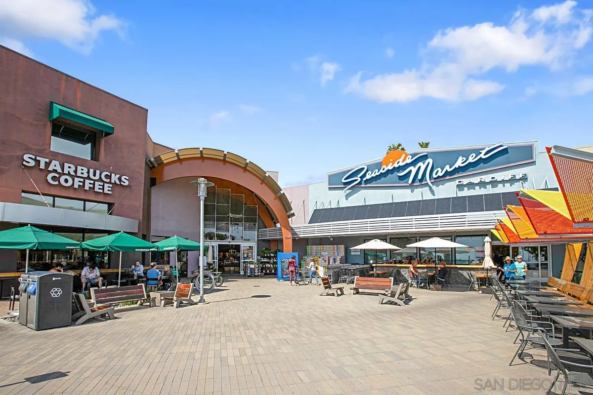 https://cdn.realtyfeed.com/cdn/127/250037616/28217b7ddb4daeeafe9c28b29371a8a8.webp