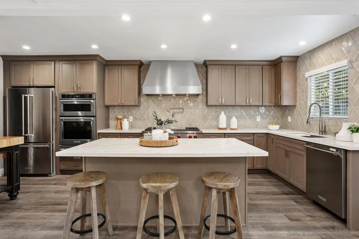 https://cdn.realtyfeed.com/cdn/127/250037616/313bf78fc6e6e3de64e26a255a1c9c6c.webp