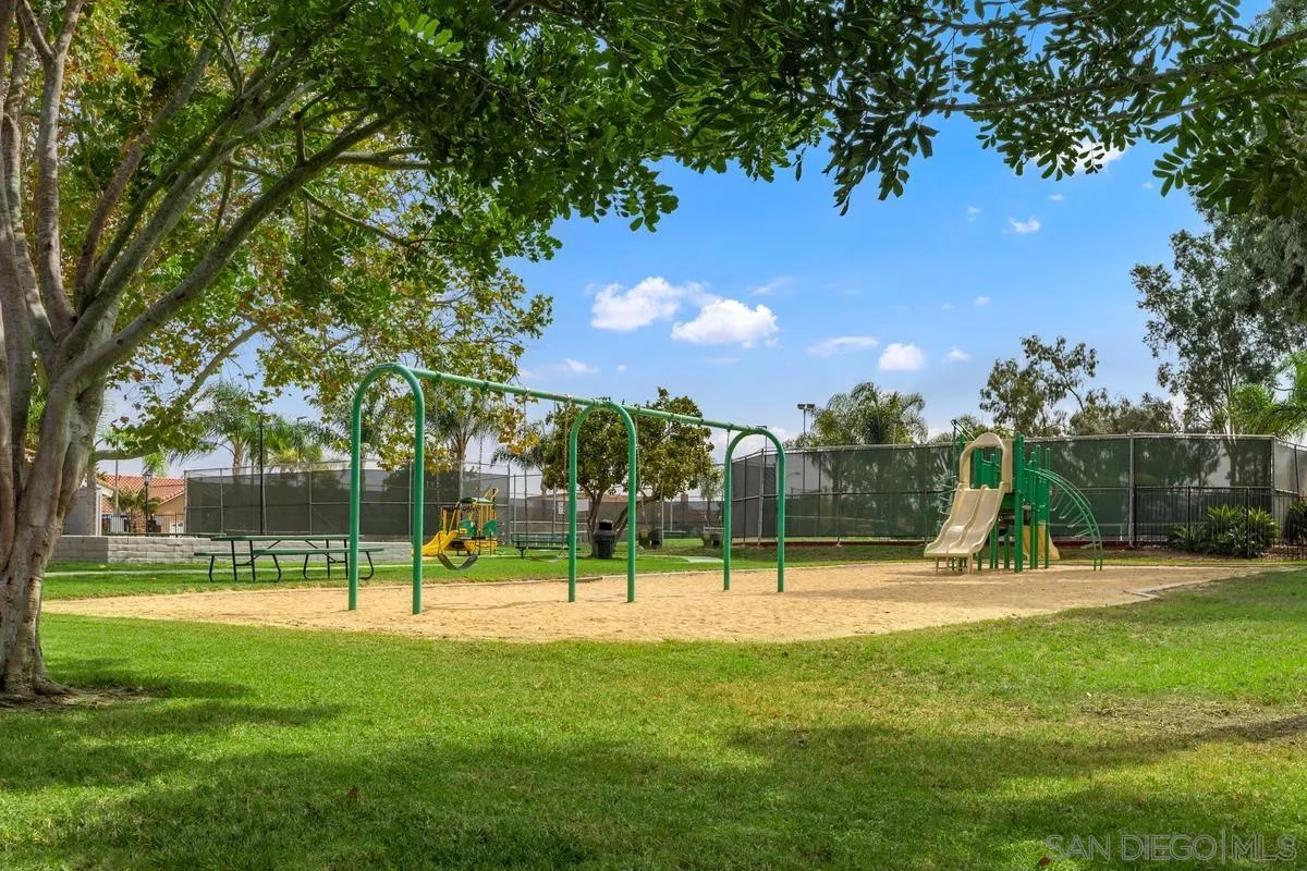 https://cdn.realtyfeed.com/cdn/127/250037616/3721921a655cdf13a407d60457b6e6fd.webp