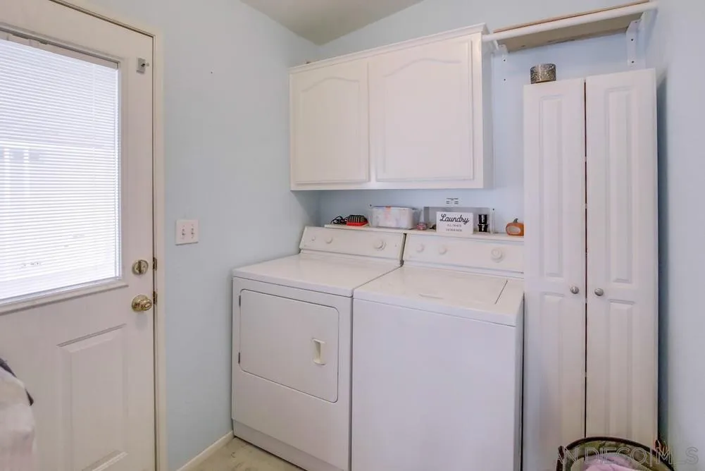 https://cdn.realtyfeed.com/cdn/127/250037617/01a5f04af1da382a35d2e6fde5e8cdaa.webp