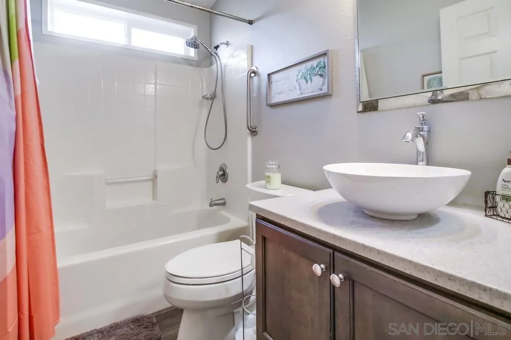 https://cdn.realtyfeed.com/cdn/127/250037617/b3280345dcff45133ffee0be2b919e8f.webp